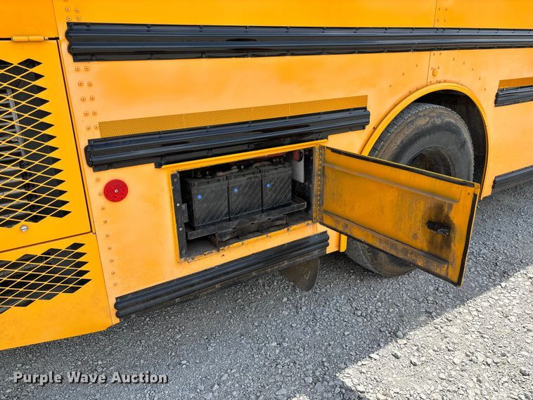 image for item FC1648 2014 Thomas Built HDX school bus