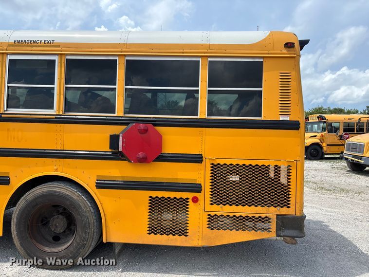 image for item FC1648 2014 Thomas Built HDX school bus