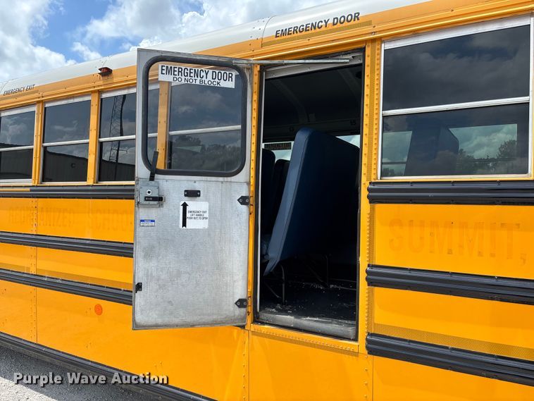 image for item FC1648 2014 Thomas Built HDX school bus