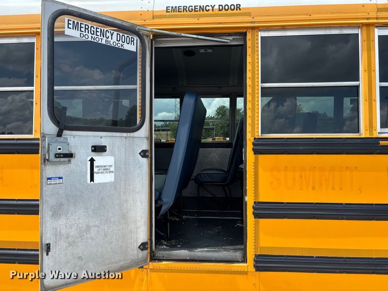 image for item FC1648 2014 Thomas Built HDX school bus