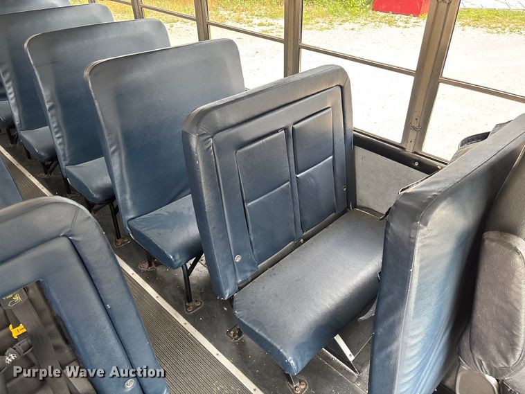 image for item FC1648 2014 Thomas Built HDX school bus