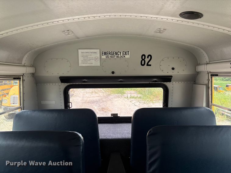image for item FC1648 2014 Thomas Built HDX school bus