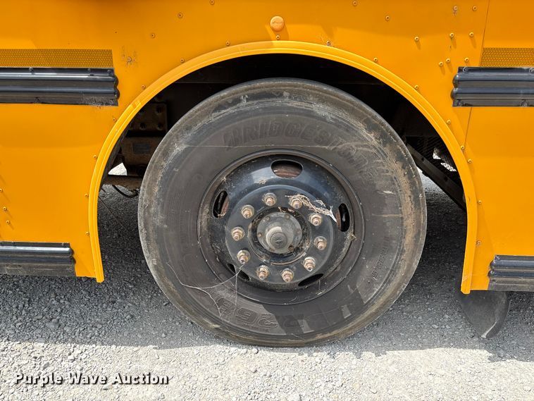 image for item FC1648 2014 Thomas Built HDX school bus