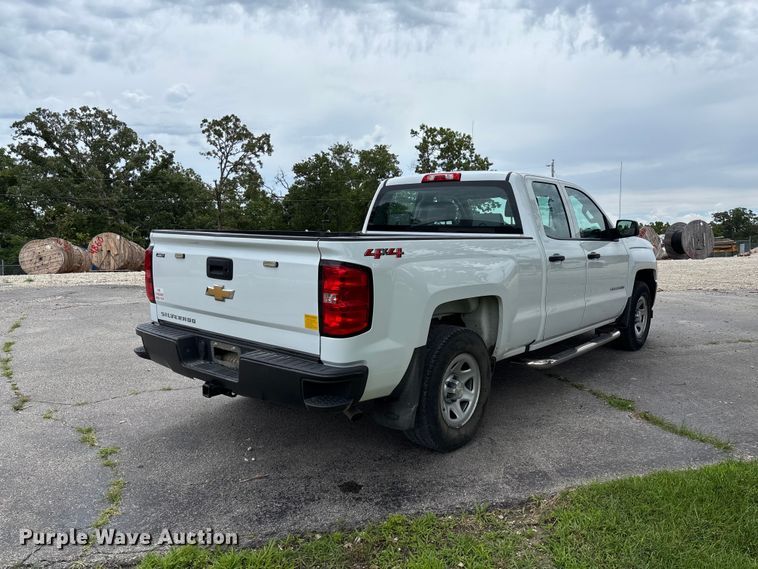 image for item FC1663 2018 Chevrolet Silverado 1500 Ext. Cab pickup truck