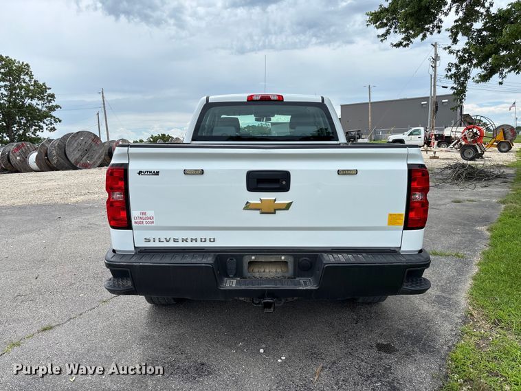 image for item FC1663 2018 Chevrolet Silverado 1500 Ext. Cab pickup truck