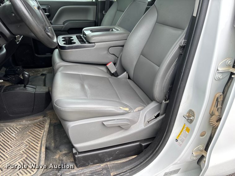 image for item FC1663 2018 Chevrolet Silverado 1500 Ext. Cab pickup truck