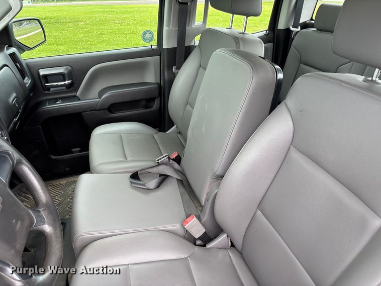 image for item FC1663 2018 Chevrolet Silverado 1500 Ext. Cab pickup truck