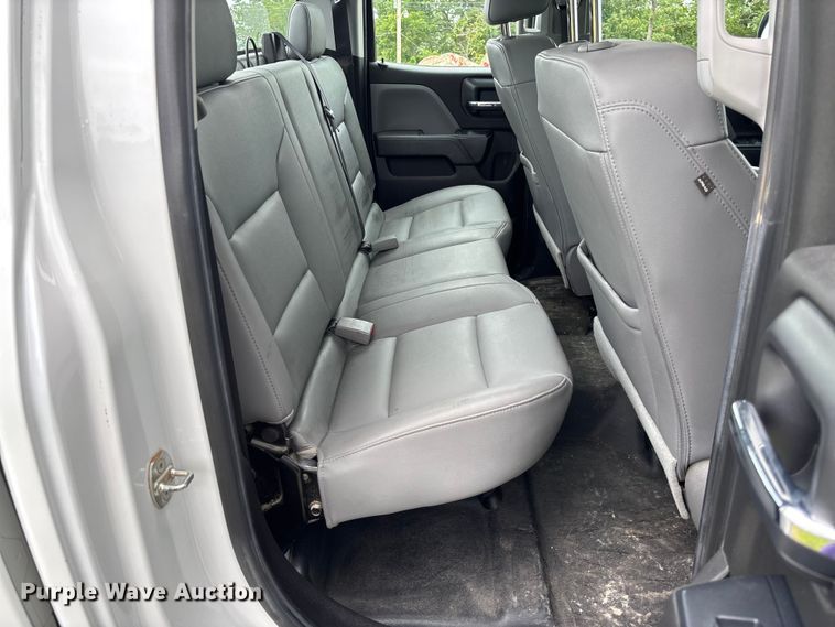 image for item FC1663 2018 Chevrolet Silverado 1500 Ext. Cab pickup truck