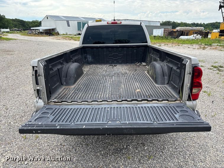 image for item FC1669 2007 Chevrolet Silverado 1500 pickup truck
