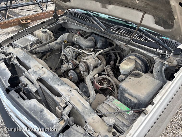 image for item FC1669 2007 Chevrolet Silverado 1500 pickup truck