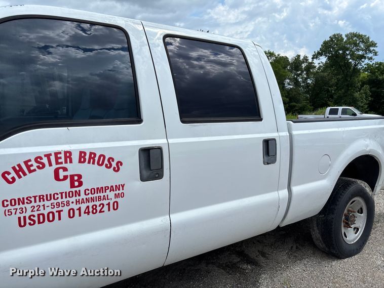 image for item FC1670 2008 Ford F250 Super Duty Crew Cab pickup truck