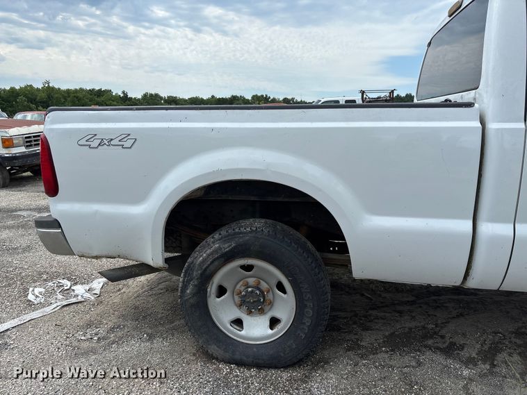 image for item FC1670 2008 Ford F250 Super Duty Crew Cab pickup truck