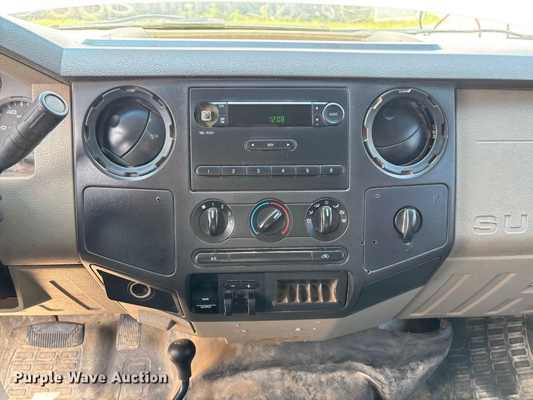 image for item FC1670 2008 Ford F250 Super Duty Crew Cab pickup truck
