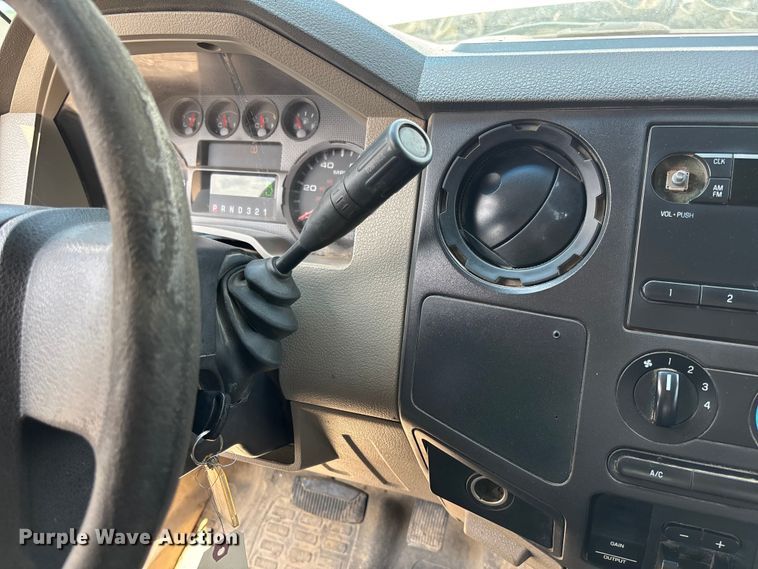 image for item FC1670 2008 Ford F250 Super Duty Crew Cab pickup truck