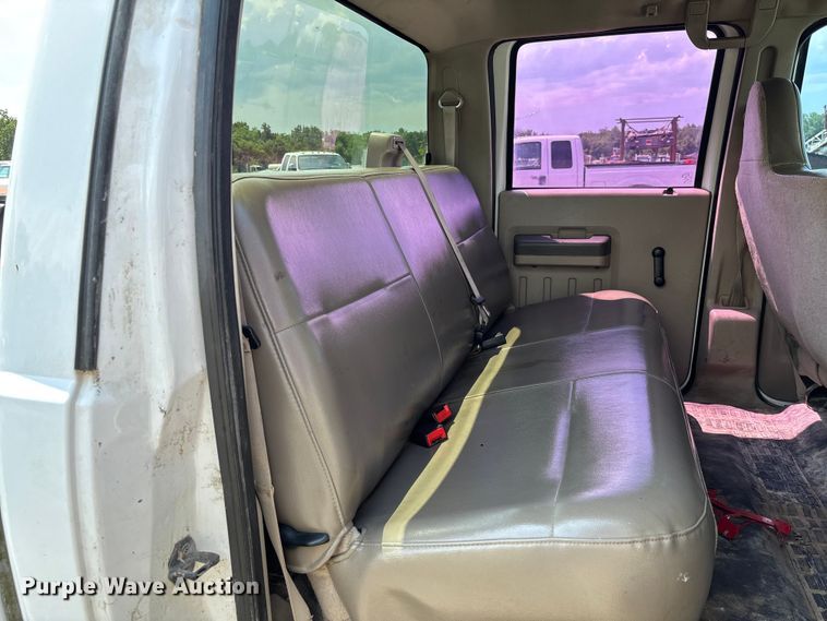 image for item FC1670 2008 Ford F250 Super Duty Crew Cab pickup truck