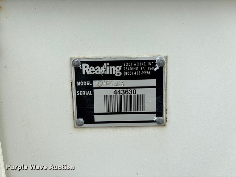 image for item FC1671 1988 Ford F450 Super Duty utility / service truck
