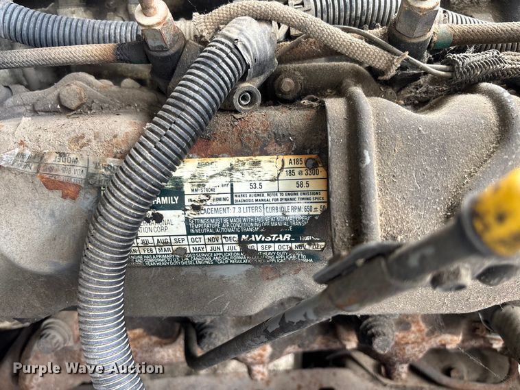 image for item FC1671 1988 Ford F450 Super Duty utility / service truck