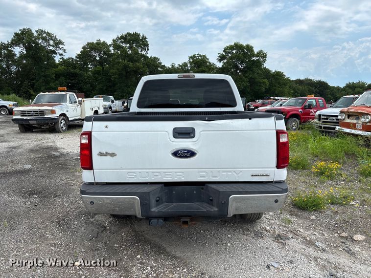 image for item FC1673 2013 Ford F250 Super Duty Ext. Cab pickup truck