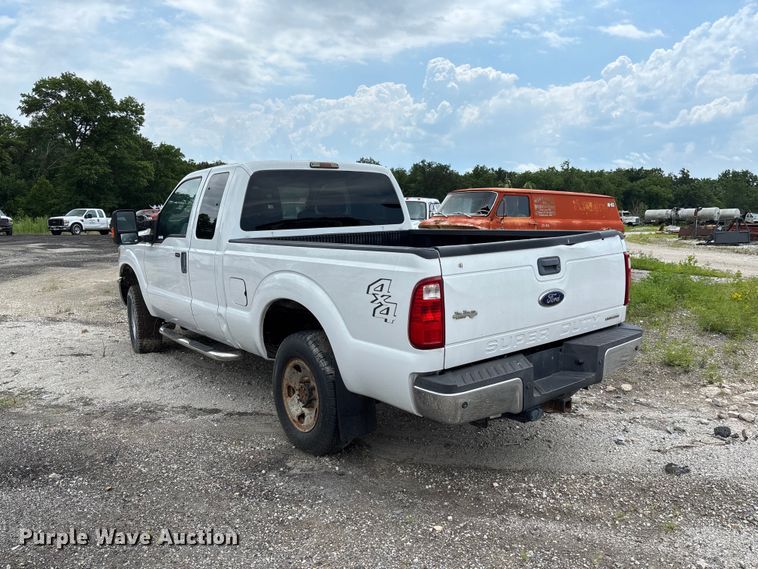 image for item FC1673 2013 Ford F250 Super Duty Ext. Cab pickup truck