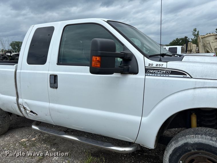 image for item FC1673 2013 Ford F250 Super Duty Ext. Cab pickup truck