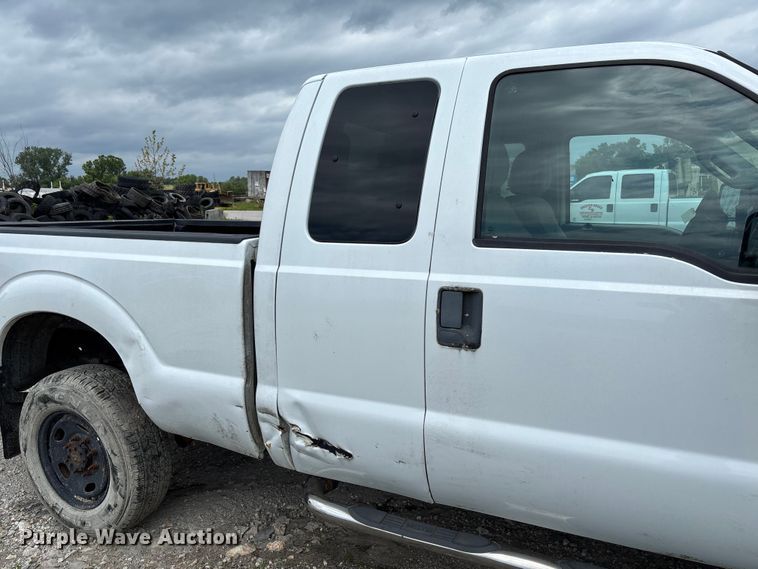 image for item FC1673 2013 Ford F250 Super Duty Ext. Cab pickup truck