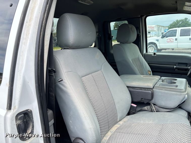 image for item FC1673 2013 Ford F250 Super Duty Ext. Cab pickup truck