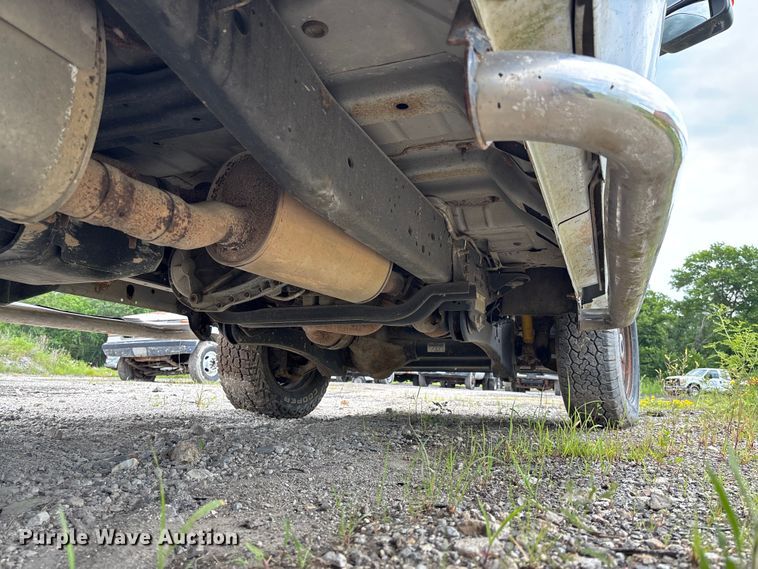 image for item FC1673 2013 Ford F250 Super Duty Ext. Cab pickup truck