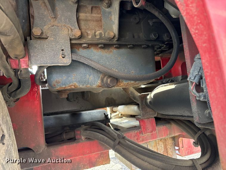 image for item FC2406 2005 Moffett M55 forklift