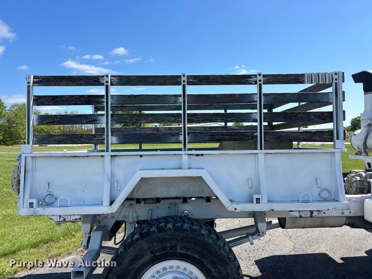 image for item FC2521 1997 Stewart & Stevenson M1078 flatbed truck