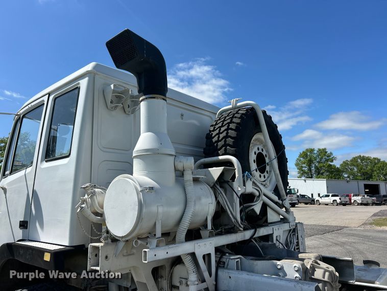 image for item FC2521 1997 Stewart & Stevenson M1078 flatbed truck