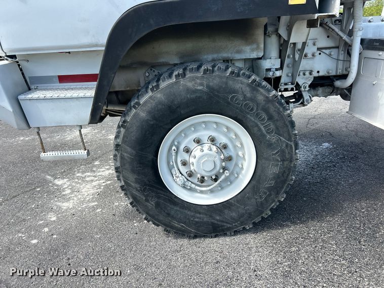 image for item FC2521 1997 Stewart & Stevenson M1078 flatbed truck