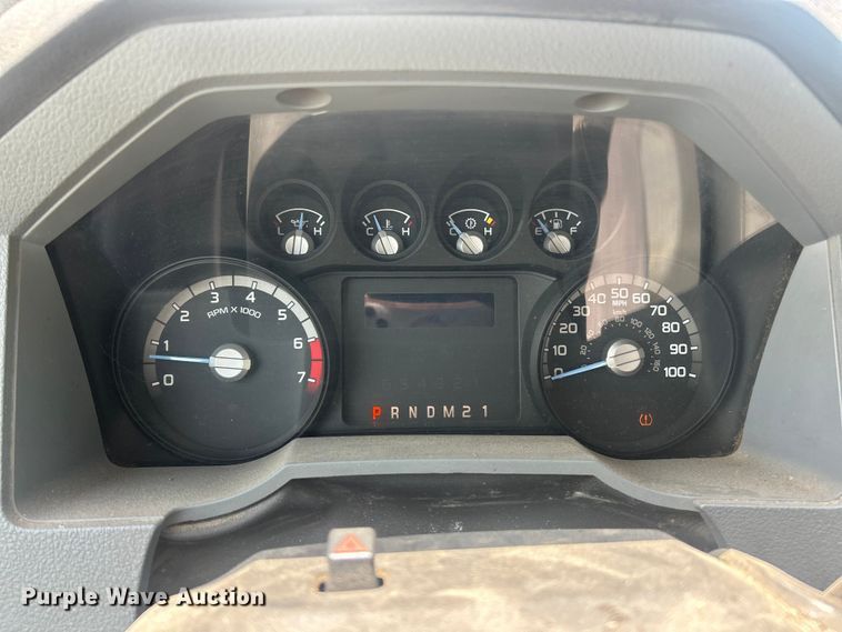 image for item FC2749 2015 Ford F250 Super Duty Crew Cab pickup truck