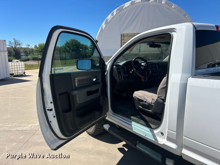 image for item FC2765 2015 RAM 2500 pickup truck