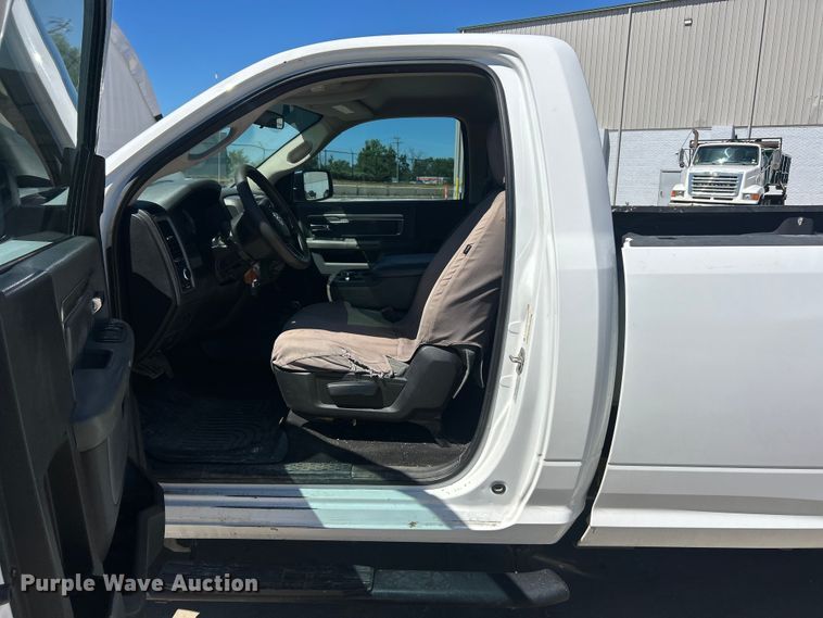image for item FC2765 2015 RAM 2500 pickup truck
