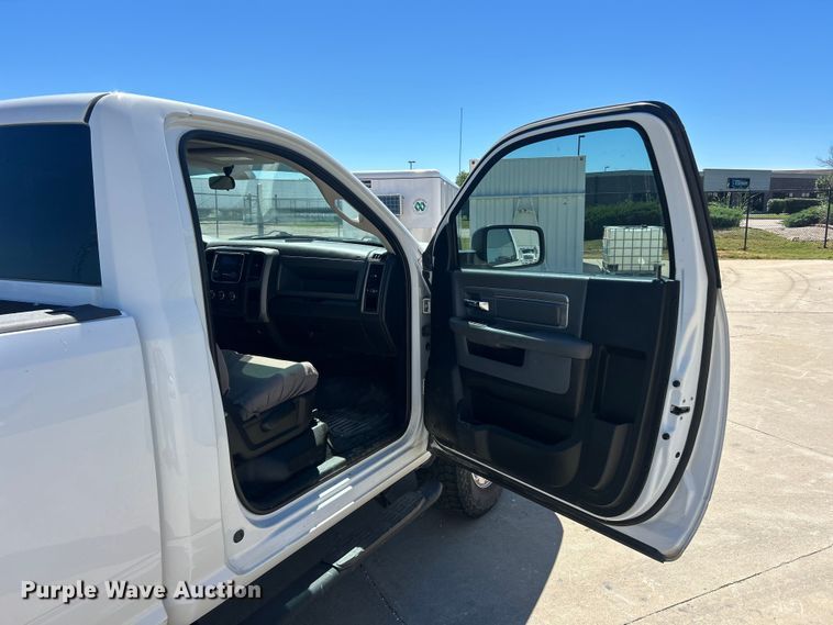 image for item FC2765 2015 RAM 2500 pickup truck
