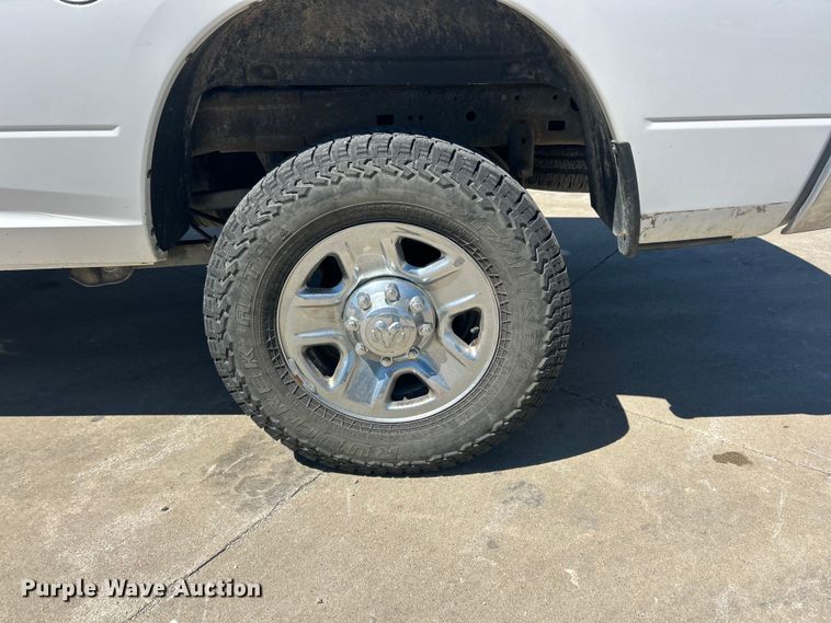 image for item FC2765 2015 RAM 2500 pickup truck