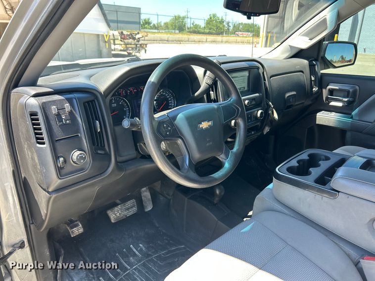 image for item FC2766 2018 Chevrolet Silverado 1500 Ext. Cab pickup truck