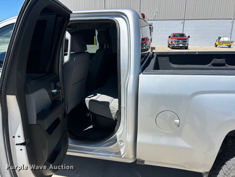 image for item FC2766 2018 Chevrolet Silverado 1500 Ext. Cab pickup truck