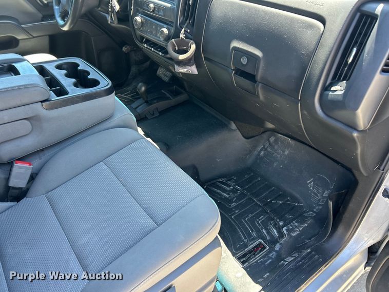 image for item FC2766 2018 Chevrolet Silverado 1500 Ext. Cab pickup truck