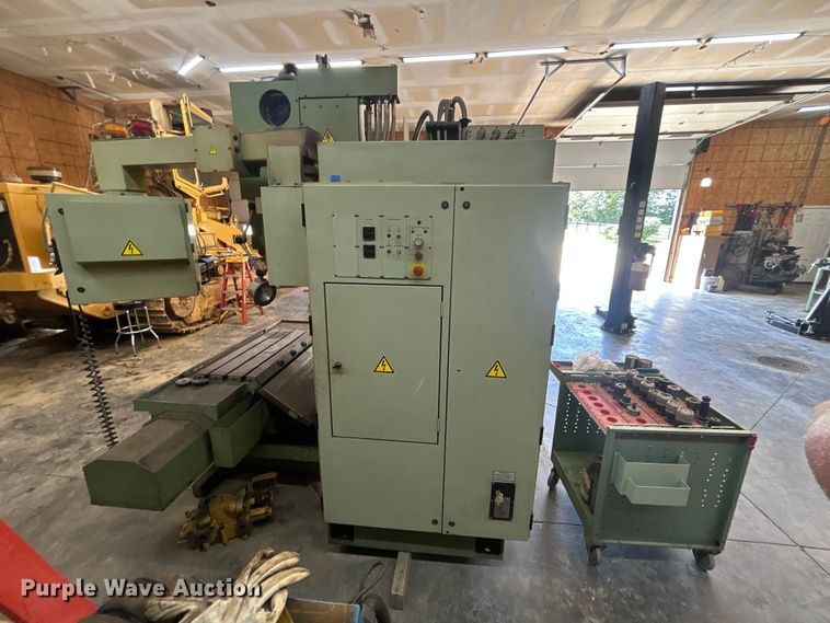 image for item FC2779 Okuma MC-4VA lathe