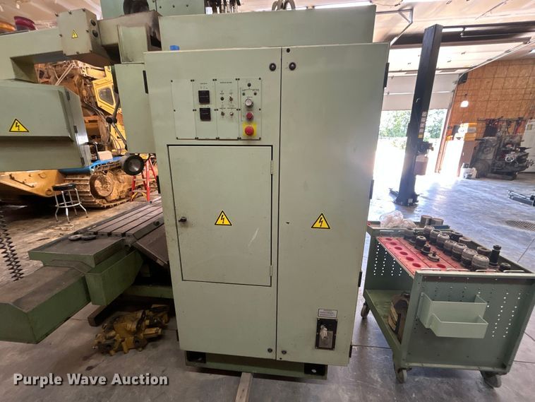 image for item FC2779 Okuma MC-4VA lathe