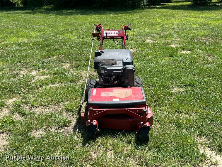 image for item FC2782 2009 Ferris lawn mower