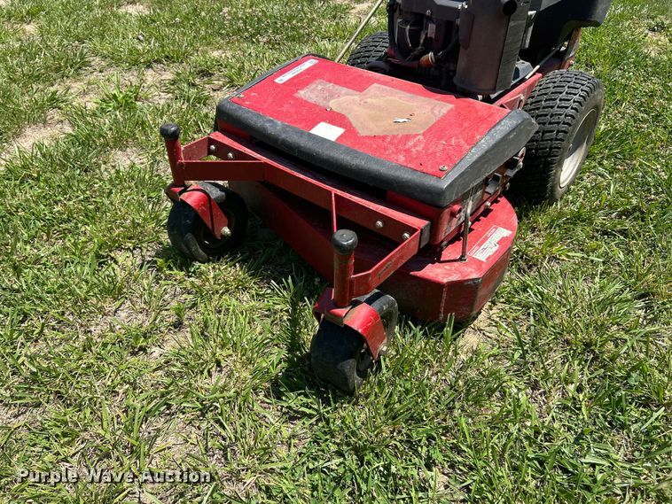 image for item FC2782 2009 Ferris lawn mower