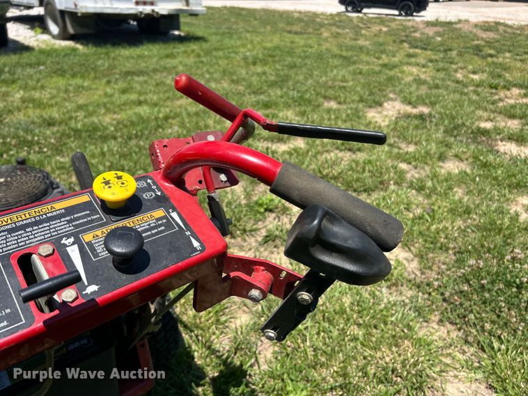 image for item FC2782 2009 Ferris lawn mower