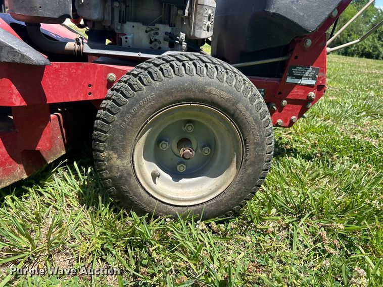 image for item FC2782 2009 Ferris lawn mower