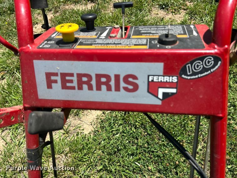image for item FC2782 2009 Ferris lawn mower
