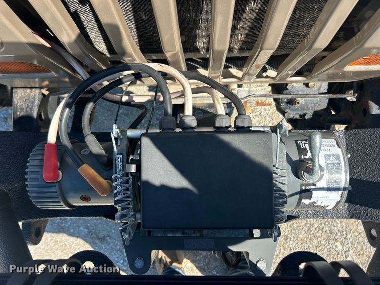 image for item FC2790 1993 Jeep Wrangler SUV