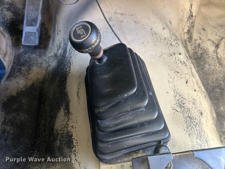 image for item FC2790 1993 Jeep Wrangler SUV