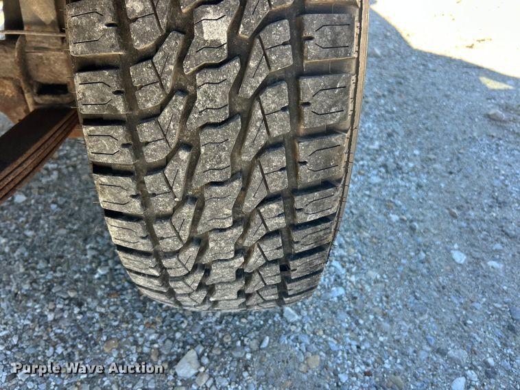 image for item FC2790 1993 Jeep Wrangler SUV