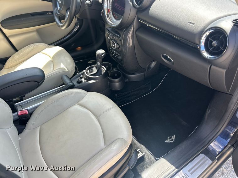 image for item FC2793 2014 Mini Cooper Countryman 